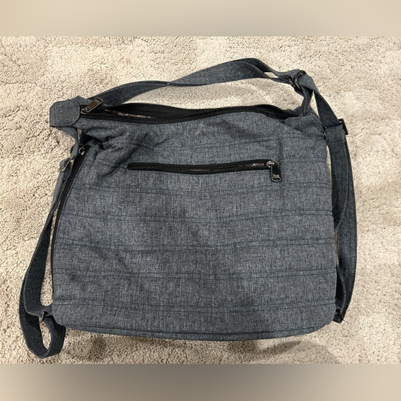 Lug Zipliner - Picture 2 of 4